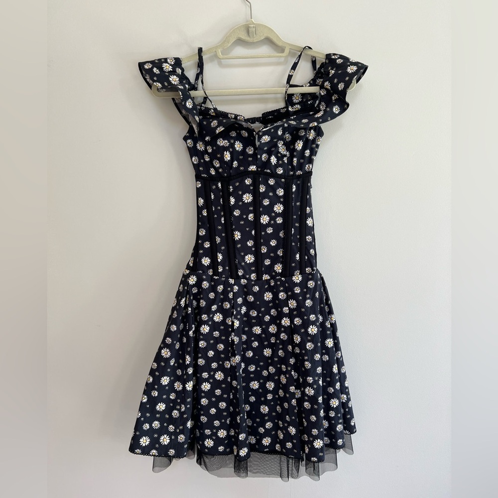 Corset Story Black Daisy Floral Print Bardot Sleeve Off Shoulder Tulle Dress, 20